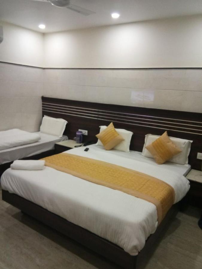 Hotel Usa นิวเดลี ภายนอก รูปภาพ